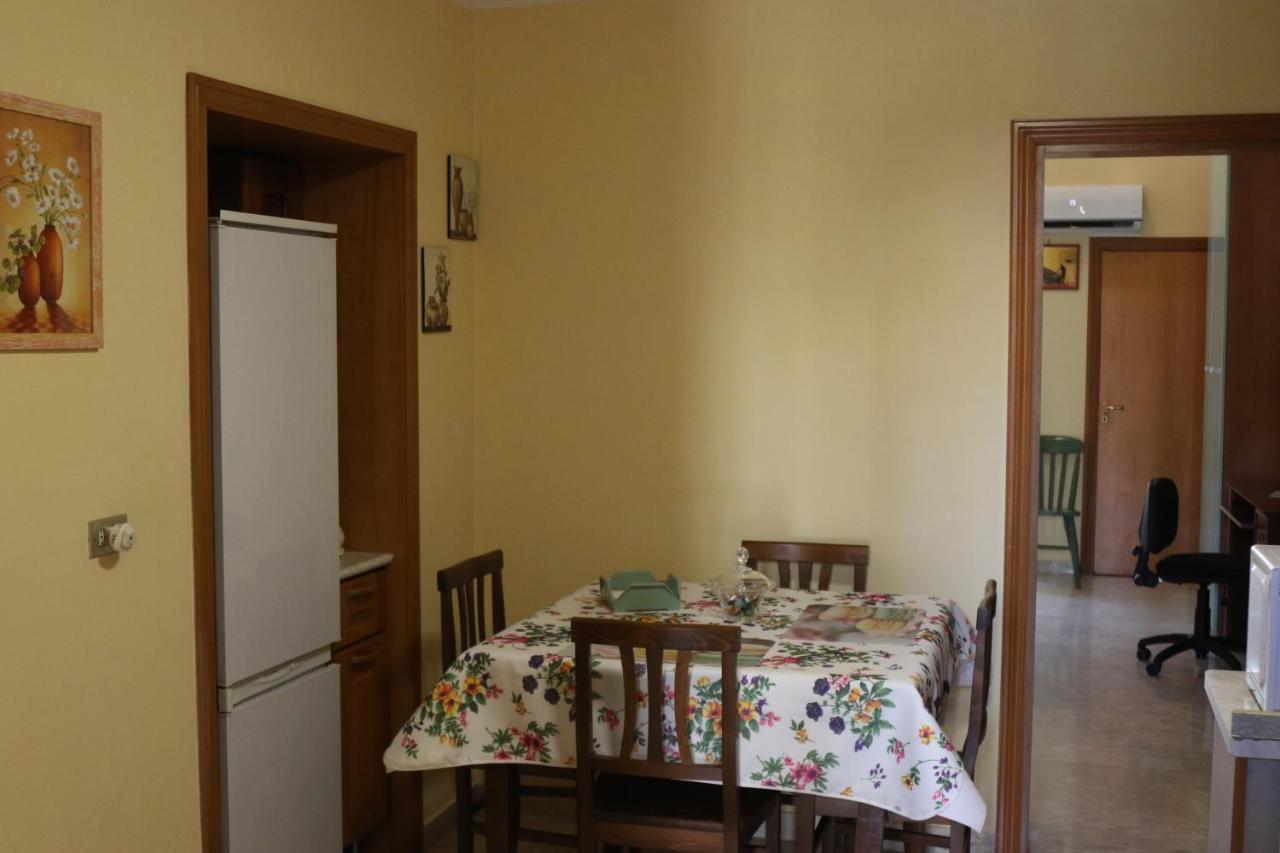Holiday House Nel Cuore Di 바리 외부 사진