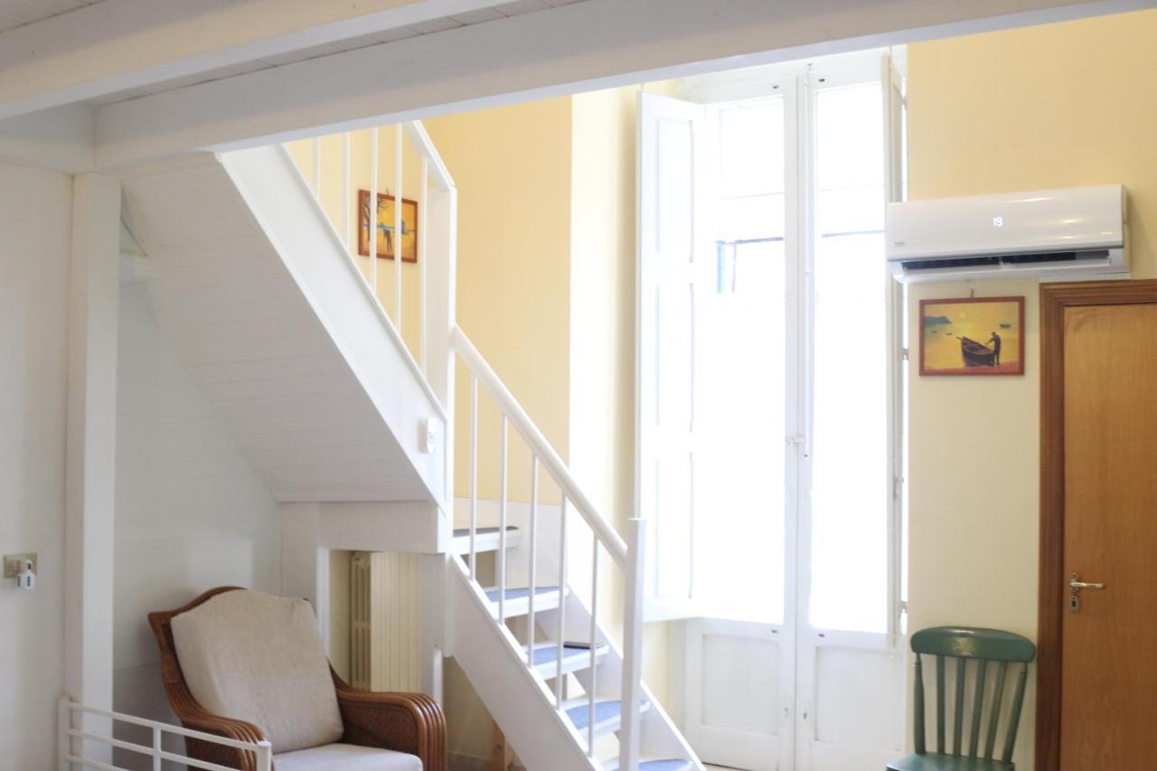 Holiday House Nel Cuore Di 바리 외부 사진