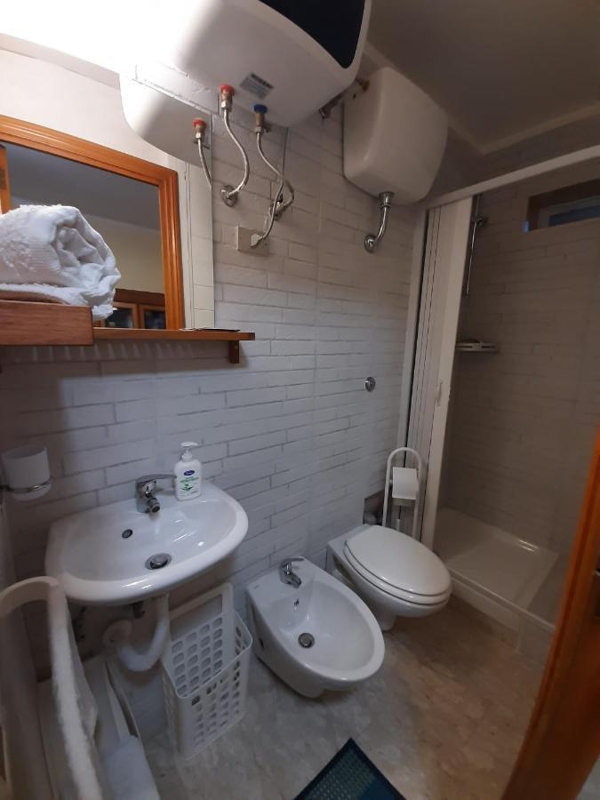 Holiday House Nel Cuore Di 바리 외부 사진